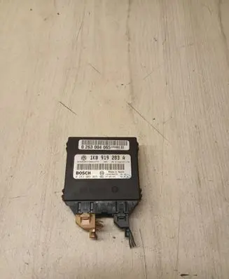 Volkswagen Golf V Parking PDC control unit/module 1K0919283A 1039E00479