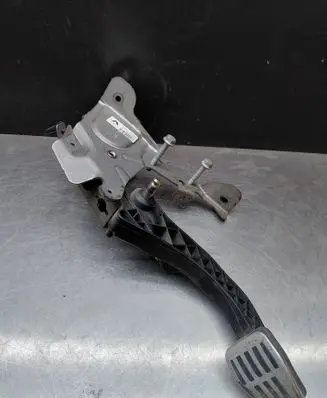 Renault Megane IV Clutch pedal 465033065R