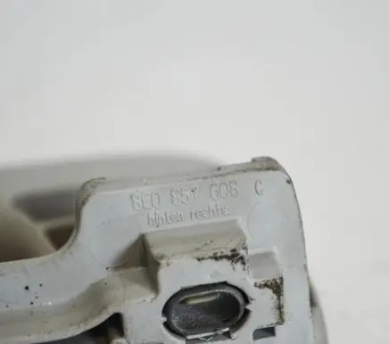 Audi A4 S4 B7 8E 8H Rear interior roof grab handle 8E0857608C