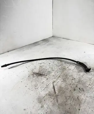 Mercedes-Benz E W211 Engine coolant pipe/hose A2115010425