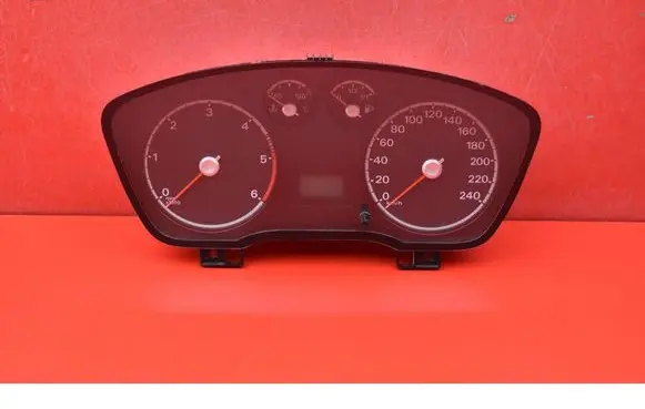 Speedometer (instrument cluster)