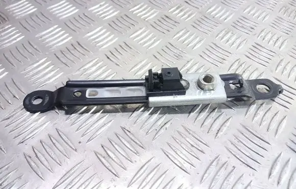 Mitsubishi Lancer VIII Seat belt adjustment rail EG28001 D636001
