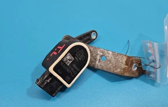 BMW 3 F30 F35 F31 Headlight ballast module Xenon 6784072 IMPRK1531370