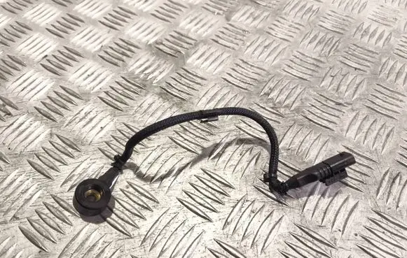 Mercedes-Benz E W212 Detonation knock sensor A0071531228