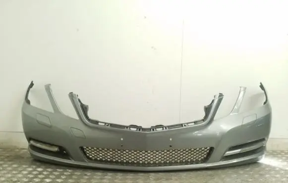 Mercedes-Benz E W212 Front bumper A2128850025