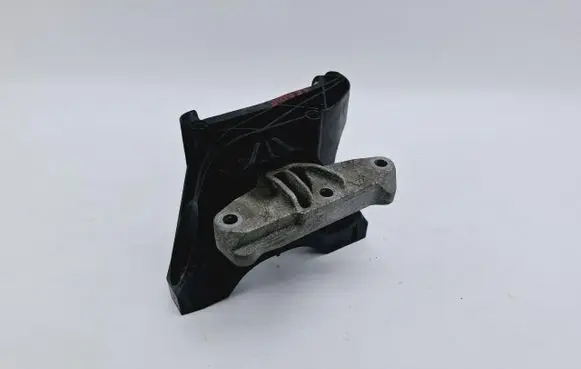 Peugeot 3008 II Engine mount vacuum valve 9807992680
