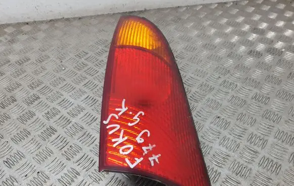 Ford Focus Rear/tail lights 1M5113405