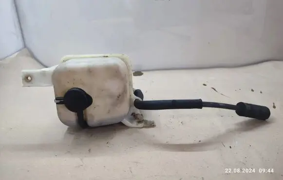 Hyundai Sonata Coolant expansion tank/reservoir 254303K700