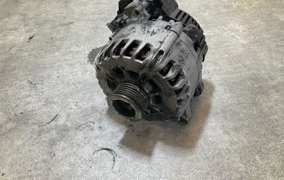 Peugeot 2008 I Generator/alternator 9674646180 2623001A ST60C029