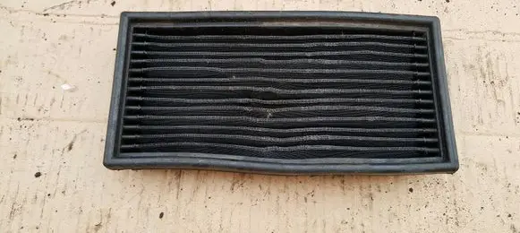 Volkswagen Golf I Air filter 
