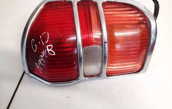 Toyota RAV 4 (XA20) Rear/tail lights
