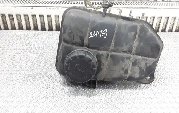 Mercedes-Benz C W203 Coolant expansion tank/reservoir 2035000049