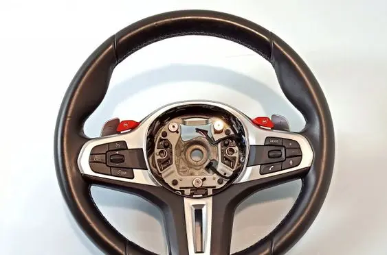 BMW M5 F90 Steering wheel 32308094391 8094391