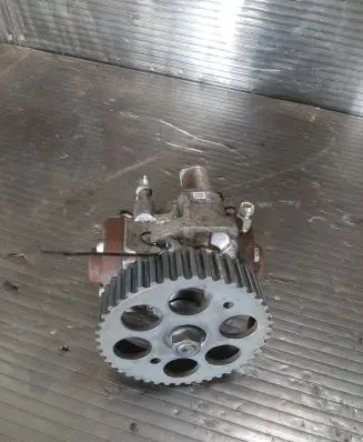 Opel Mokka Fuel injection high pressure pump 55586499