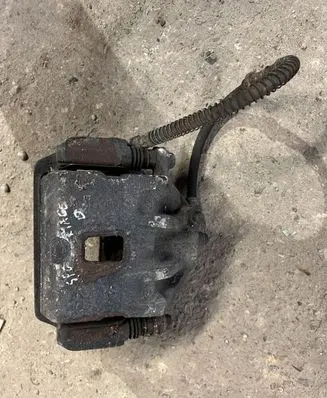 KIA Sportage Front brake caliper