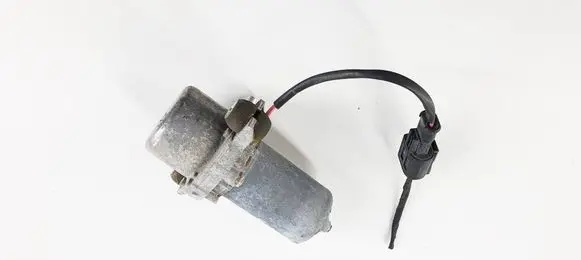 BMW X1 F48 F49 Vacuum pump 685128999 6851289
