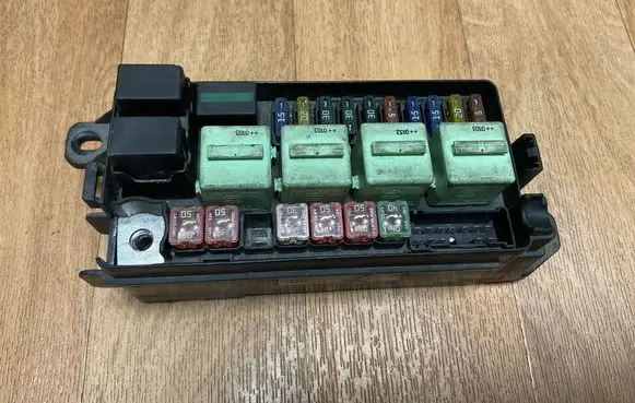 Mini One - Cooper R50 - 53 Fuse box set 1480790 073415260701 13658611