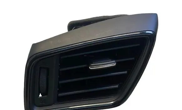 Nissan X-Trail T32 Dashboard side air vent grill/cover trim 687614CE1A E9895311100