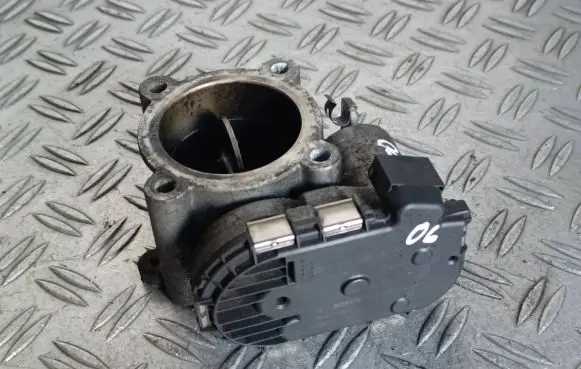 Mercedes-Benz E W211 Throttle valve A6420900070 58830 0281002678