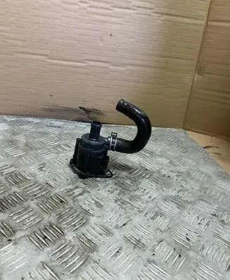 Volvo S60 Electric auxiliary coolant/water pump 31338211