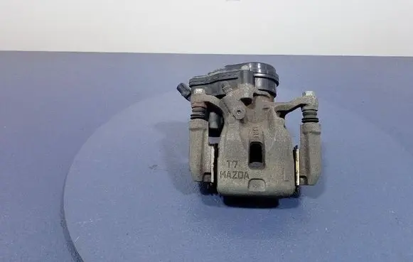Rear brake caliper