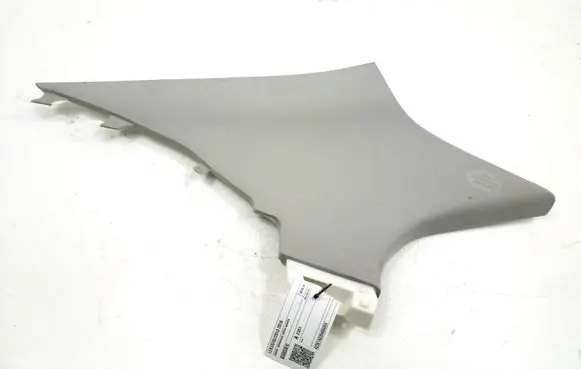 Lexus IS III XE30 (D)pillar trim (top) 6248053010