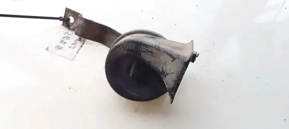 Nissan Primera Horn signal e9703881157