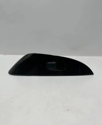 Nissan Leaf II (ZE1) Rear door window switch trim 829603NL0A