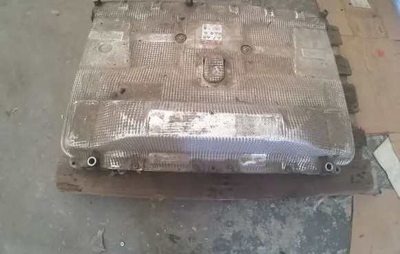 Volkswagen e-Golf Hybrid / electric car battery 5Q0915590L