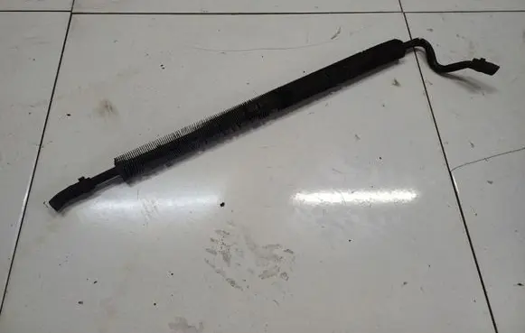 Ford Mondeo Mk III Engine oil radiator 