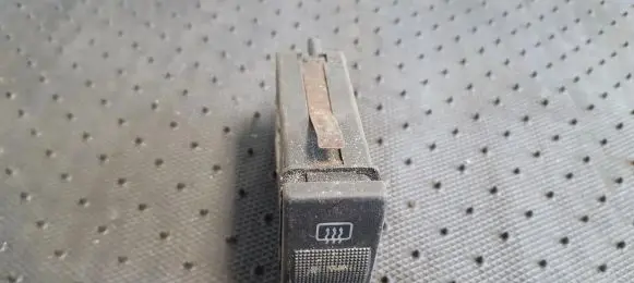 Windscreen/window heater switch