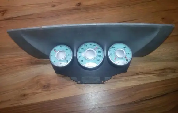 Peugeot 807 Speedometer (instrument cluster) 501021630051