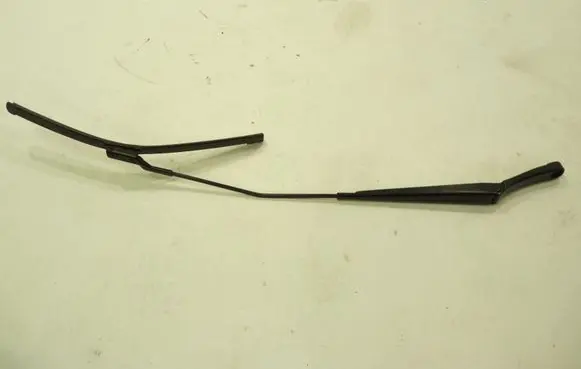 Volkswagen Golf VII Front wiper blade arm 5GM955410A