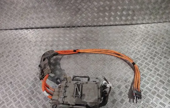 Mercedes-Benz GLE AMG (W166 - C292) Voltage converter inverter A2769004201