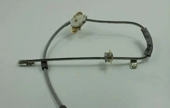Chrysler Delta Rear door manual window regulator 