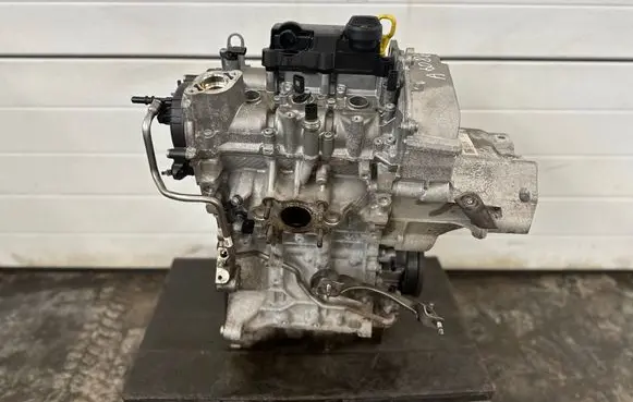 Seat Ibiza V (KJ) Engine DLA273531