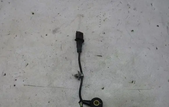 Opel Mokka Detonation knock sensor 