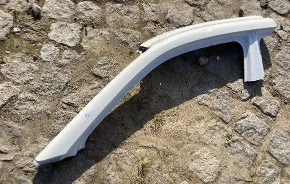 Suzuki Vitara (LY) Front bodywork piece PK19087