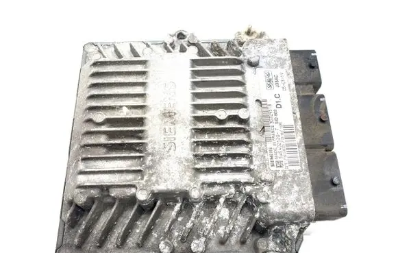 Volvo V50 Engine control unit/module ECU 30729518