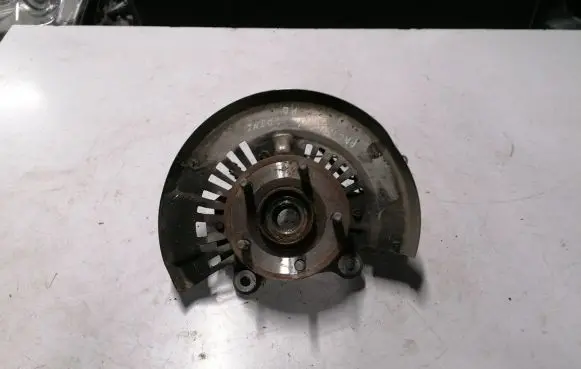 Chrysler Pacifica Front wheel hub spindle knuckle