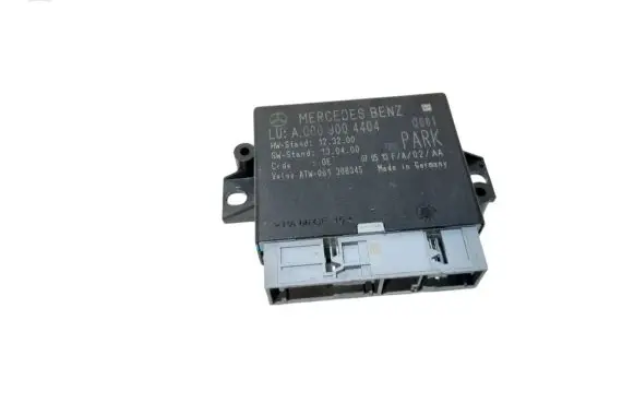 Mercedes-Benz E W212 Parking PDC control unit/module A0009004404
