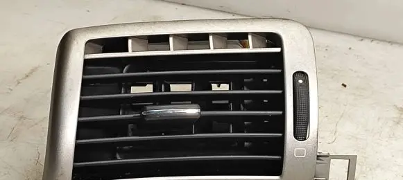 Peugeot 407 Dashboard side air vent grill/cover trim 9644589577 A1010006