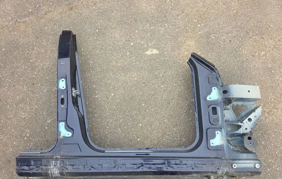 Mercedes-Benz GLK (X204) Pillar (middle) A2046374435 A2046307700 A2046302411