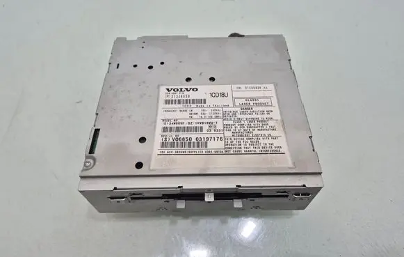 Volvo V50 Radio/CD/DVD/GPS head unit 31328059