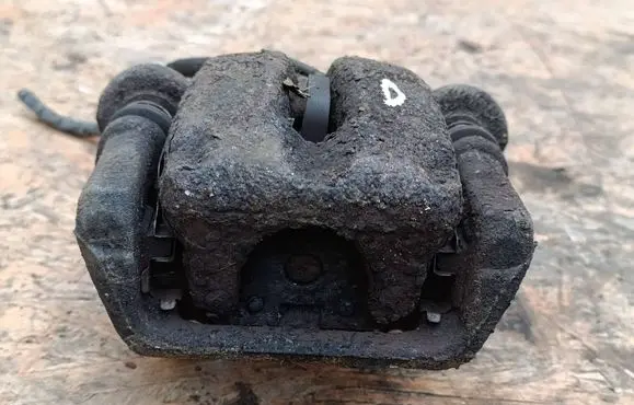 BMW 1 E81 E87 Rear brake caliper