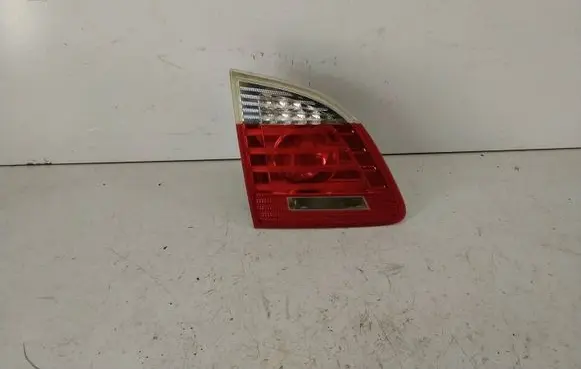 BMW 5 E60 E61 Tailgate rear/tail lights 7177697 0062856 2TZ00942701