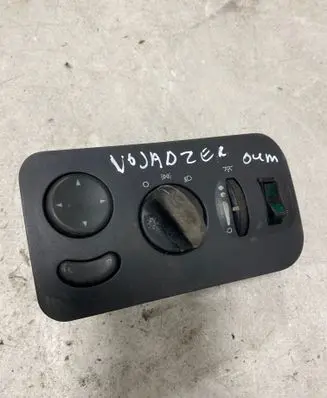 Chrysler Voyager Airbag control unit/module 5226231956 746754314