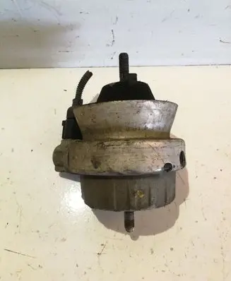 Audi A6 S6 C6 4F Engine mount bracket 4F0199379