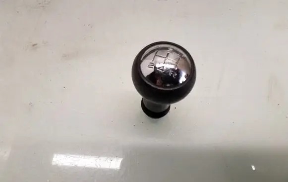 Gear lever shifter trim leather/knob