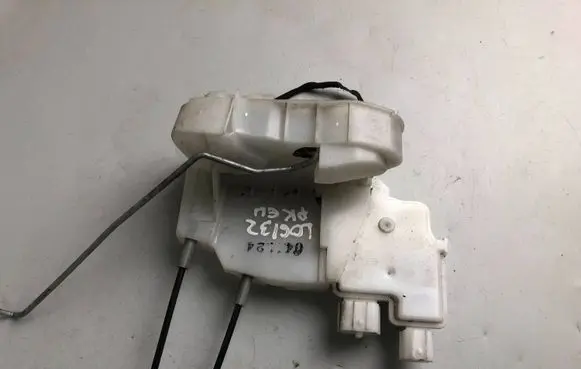 Subaru Legacy Front door lock 61031AG032 61039AG010